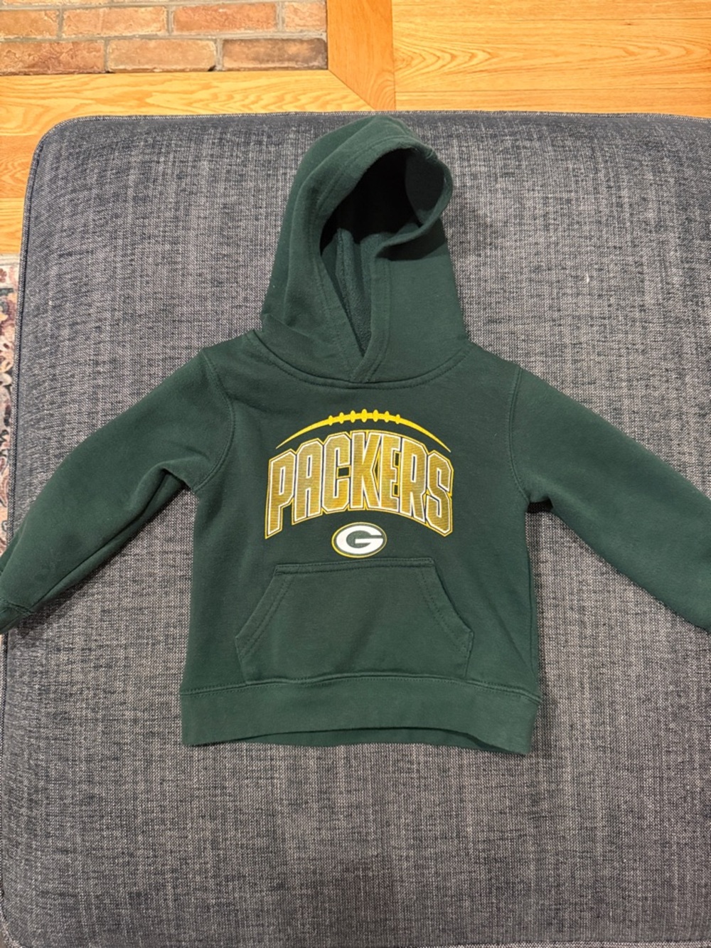 NFL Green Packers Youth Hoodie with Yellow Logo